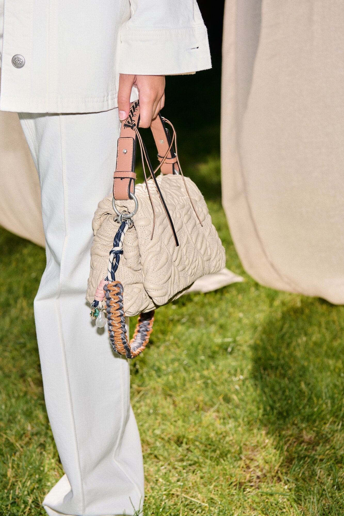 Roluke lædertaske - beige